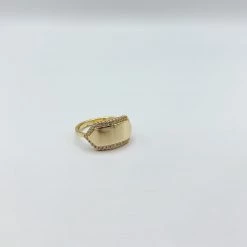 Indie Mae Rings The Rory