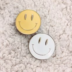 Indie Collection Smiley Face Phone Grip
