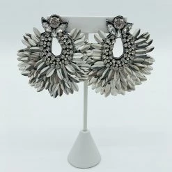 Indie Mae The Evelyn