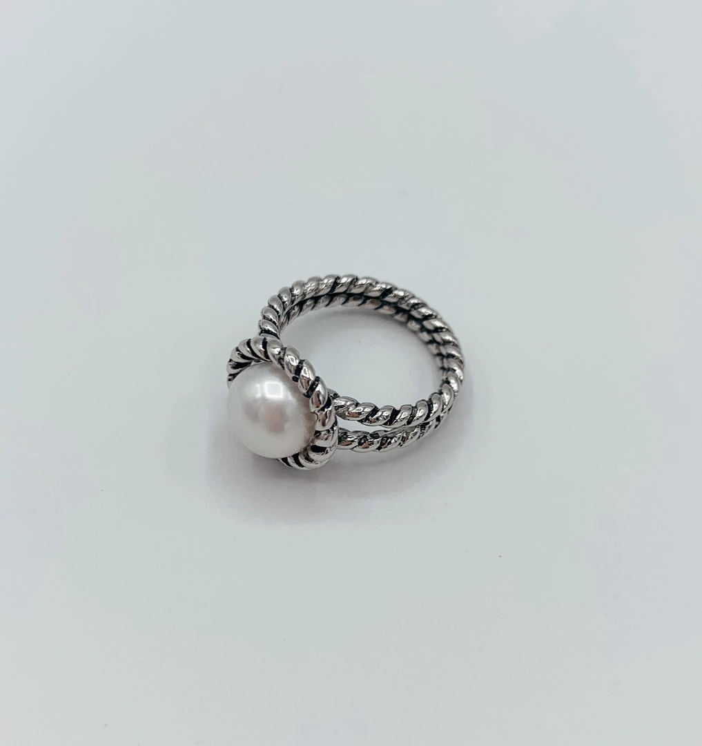 Indie Mae The Sterling Silver Pearl Cable Ring 5 Indie Mae The Sterling Silver Pearl Cable Ring