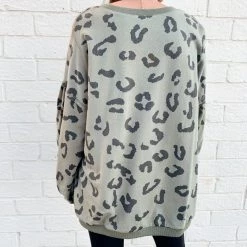 Indie Mae Jessa Cheetah Pullover Clothes