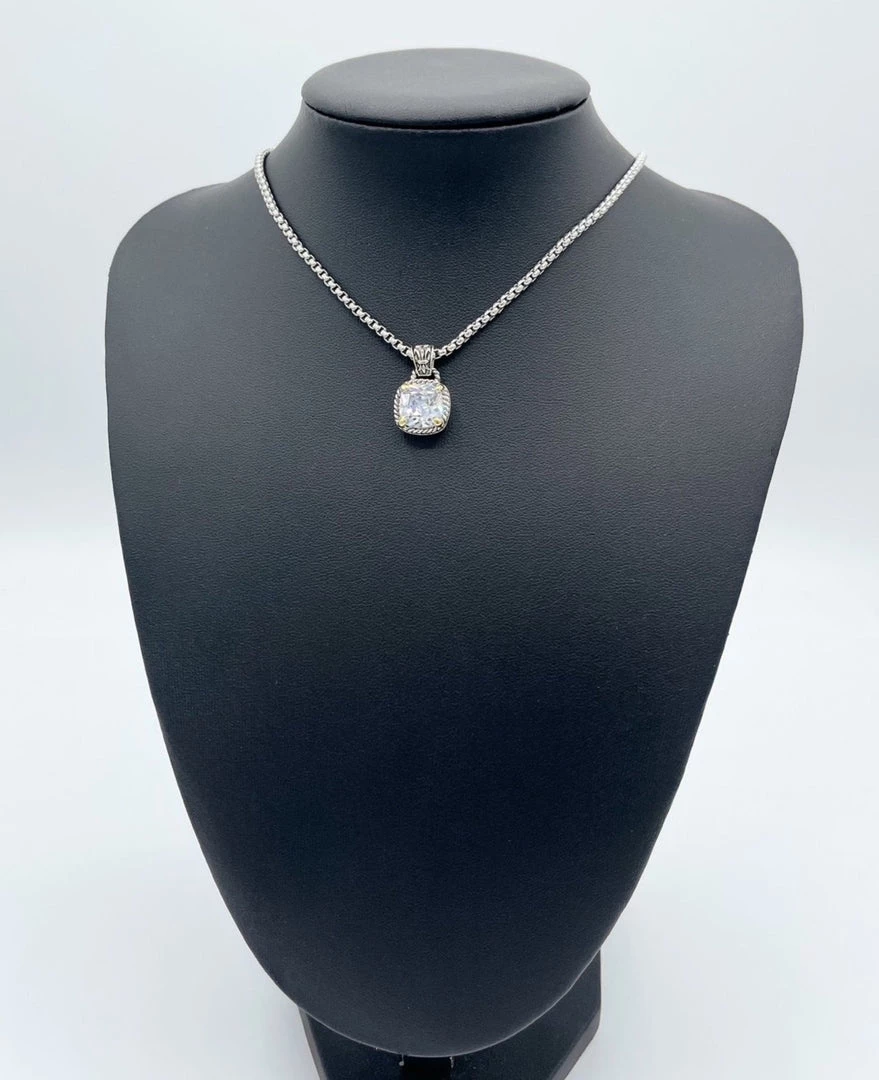 Indie Mae The Mini Lyon Necklace 2 Indie Mae The Mini Lyon Necklace