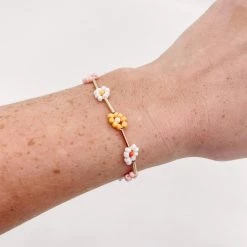 Indie Collection Colorful Daisy Bracelet