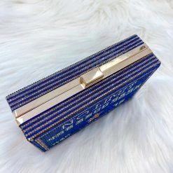 Indie Collection No Limit Crossbody 19 Indie Collection No Limit Crossbody