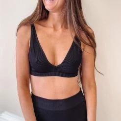 Indie Mae Clothes Ribbed Seamless Bra