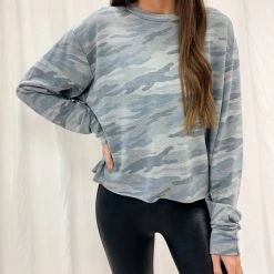 Indie Mae Cropped Camo Tee Clothes