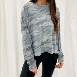 Indie Mae Cropped Camo Tee Clothes