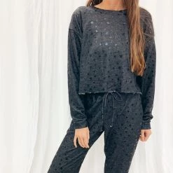 Indie Mae Midnight Pullover