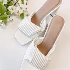 Indie Collection White Knotted Heel